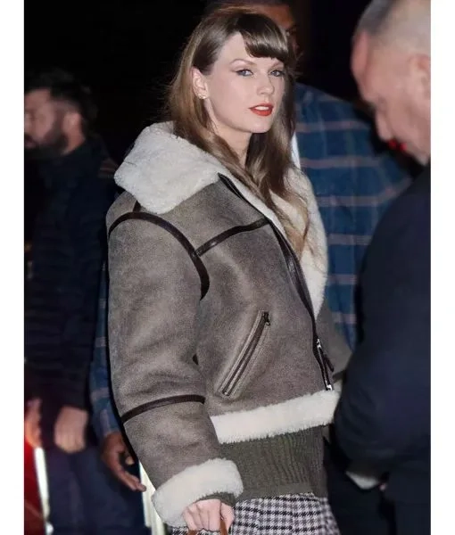 Taylor Swift shearling leather jacket1